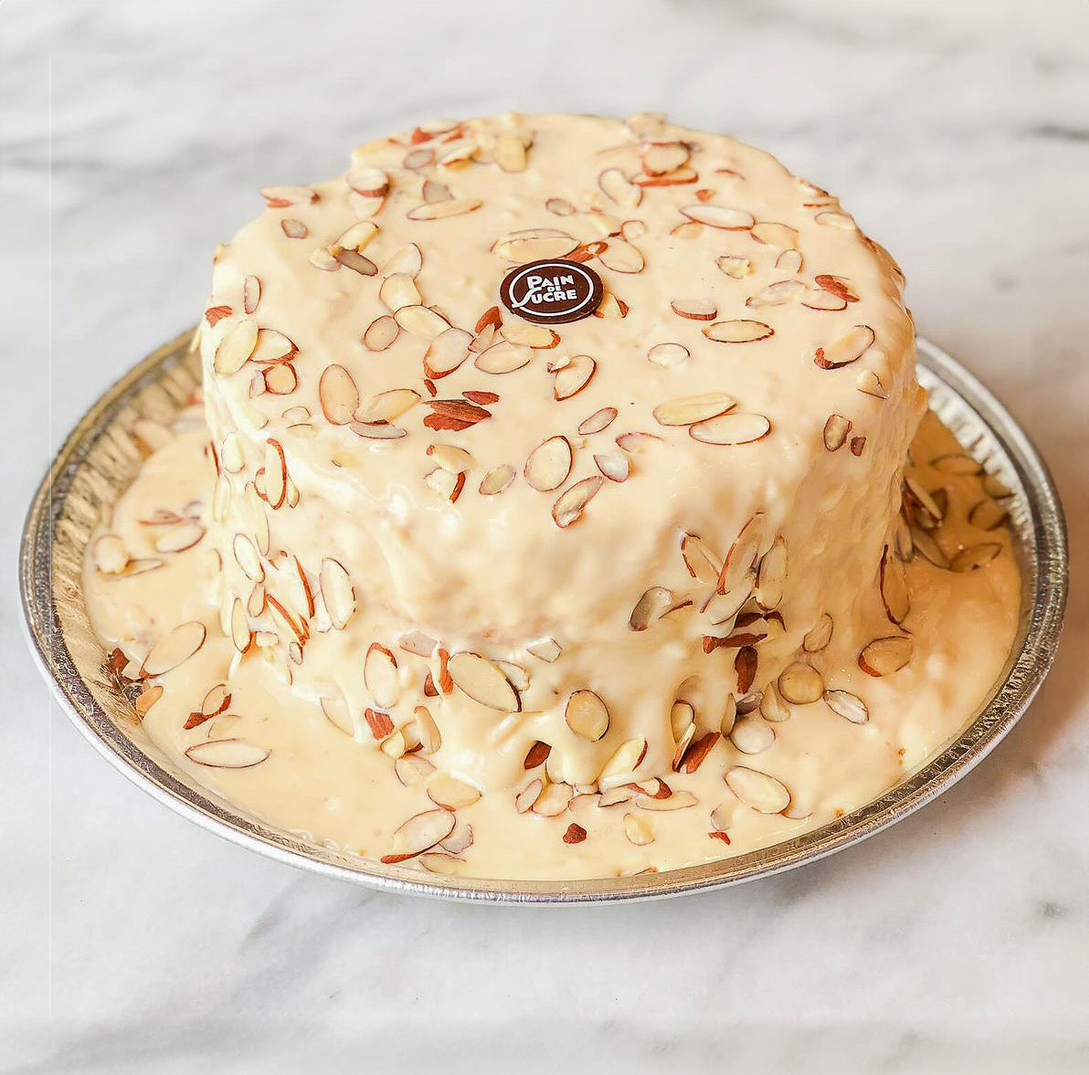 Creamy Almond Cake (usa)