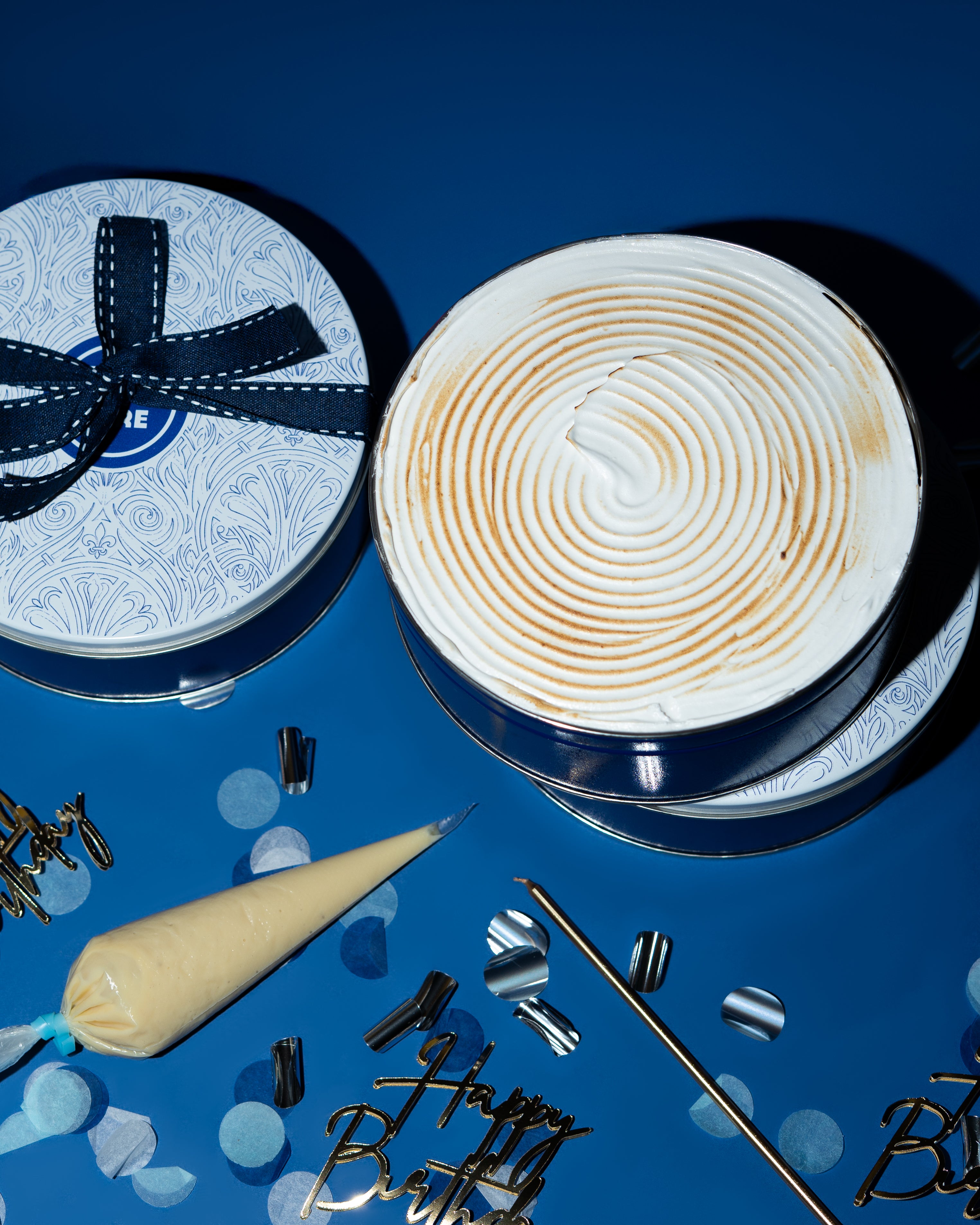 Dulce de Leche Tin Cake