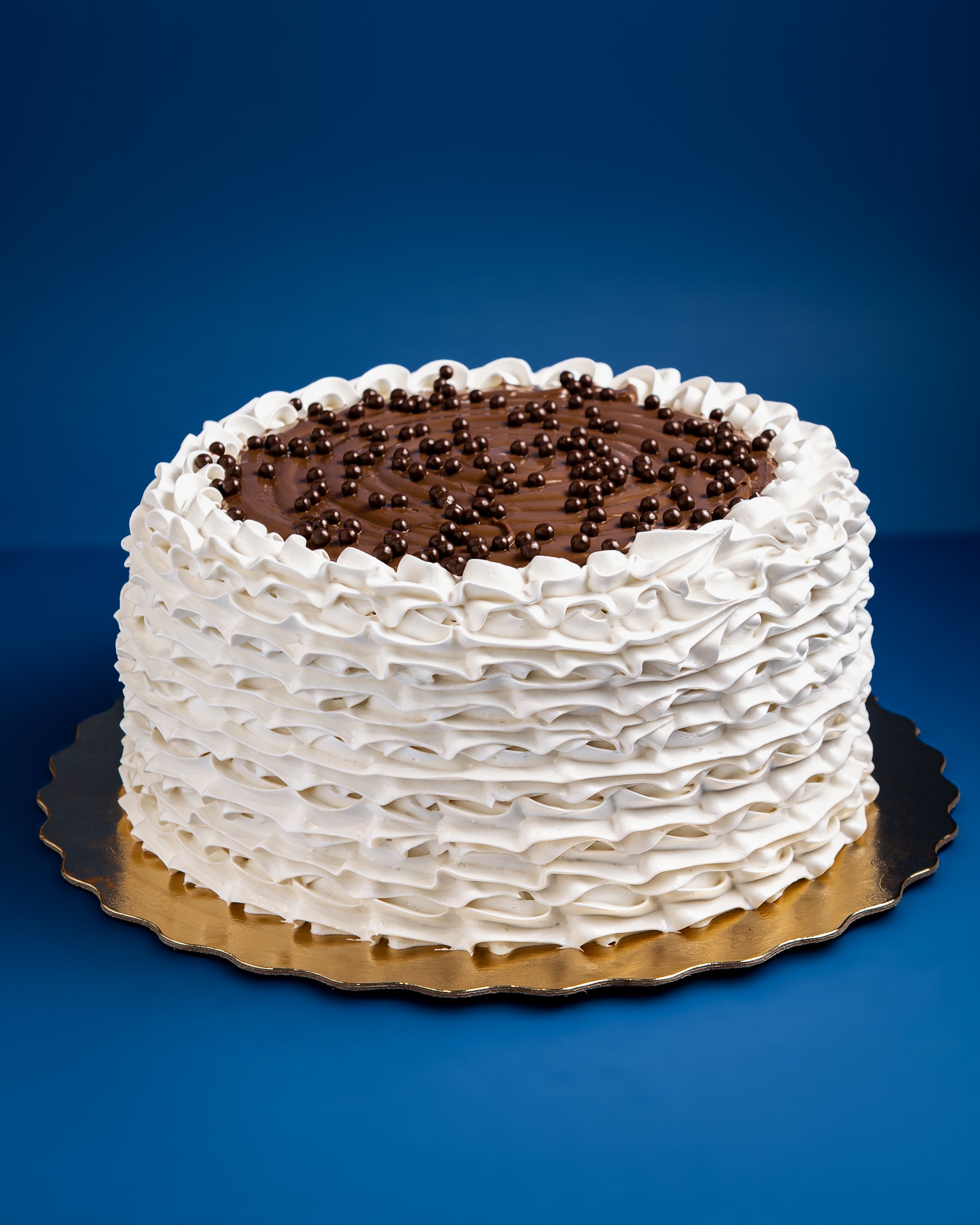 Creamy Chocolate Dulce de Leche Cake (usa)