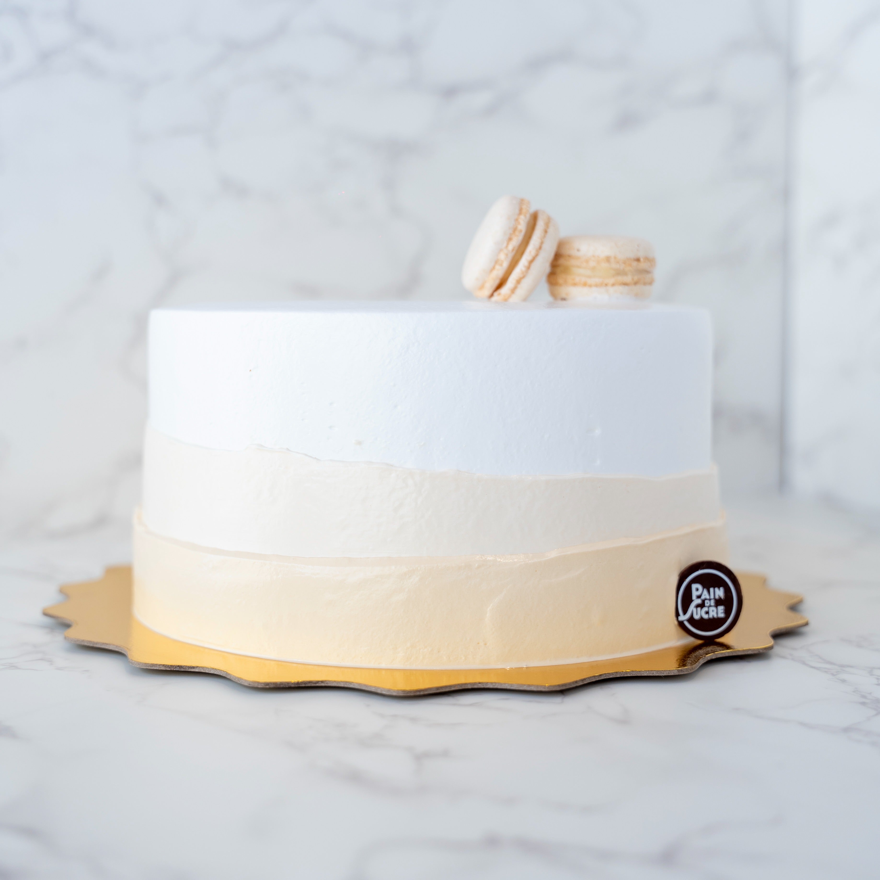 Sunset & Macarons Cake