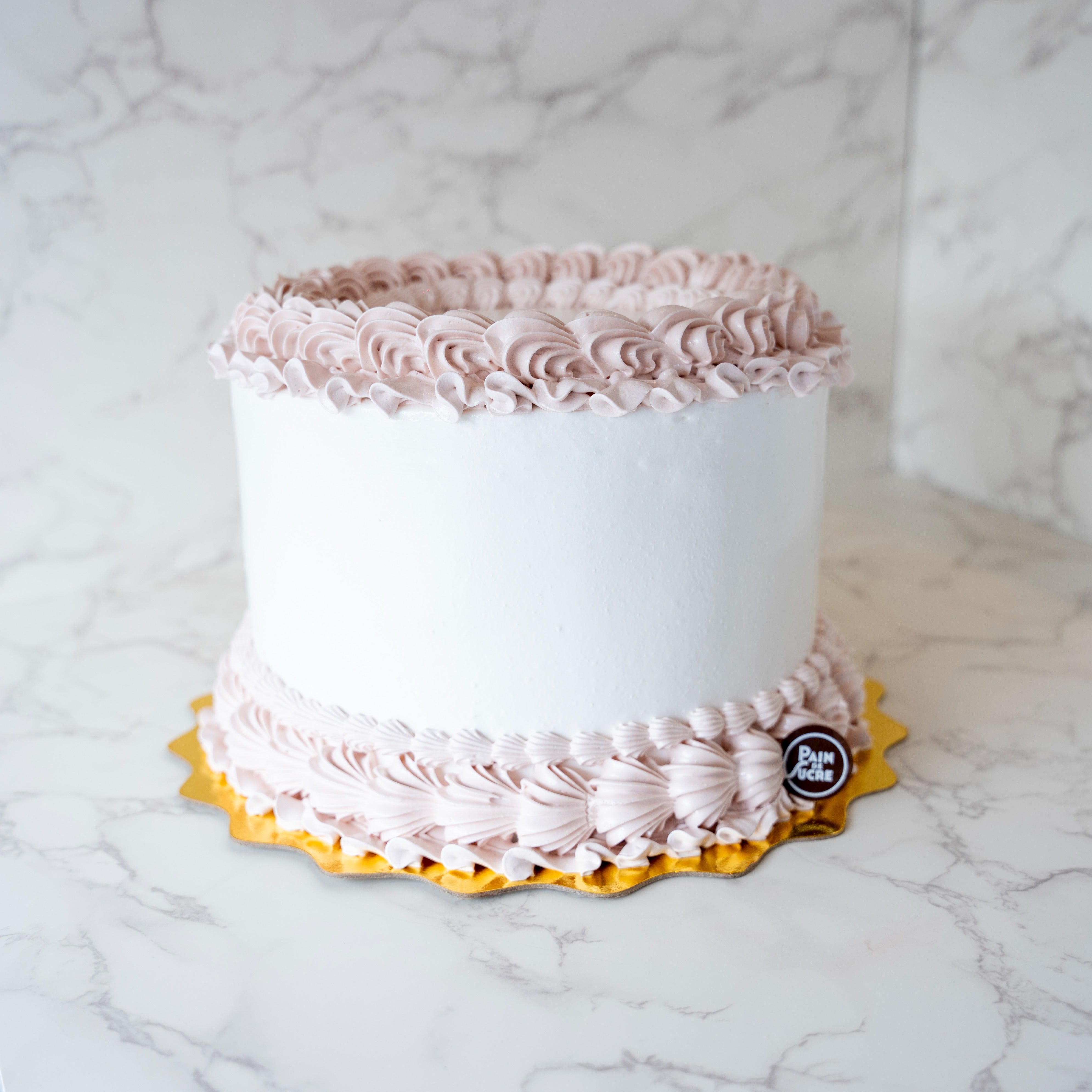 Vintage Ruffle Cake